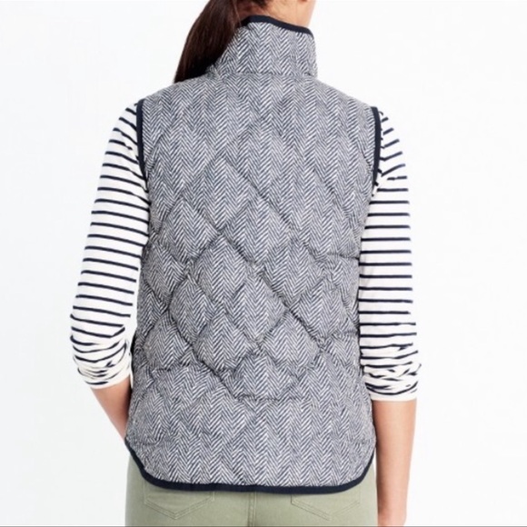 J. Crew Black and White Herringbone Quilted Down Puffer Vest - Picture 3 of 8